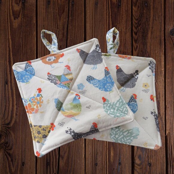 Handmade Potholder, Set of 2, Reversible Chickens and Floral Quilted Hot Pads - Picture 3 of 5
